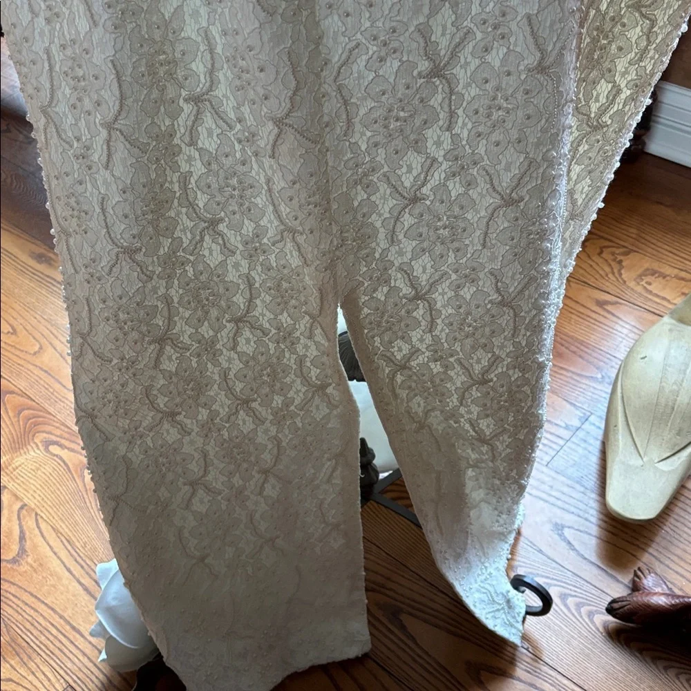 David's Bridal PEARL and Ivory Lace bridal gown